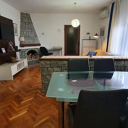 Apartman Ksenija Ðakovo Zewnętrze zdjęcie