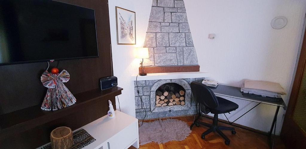 Apartman Ksenija Ðakovo Zewnętrze zdjęcie